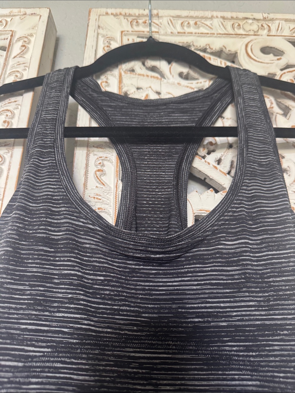 lululemon athletica Black Heathered Strappy Racerback Tank Top - Picture 12 of 12